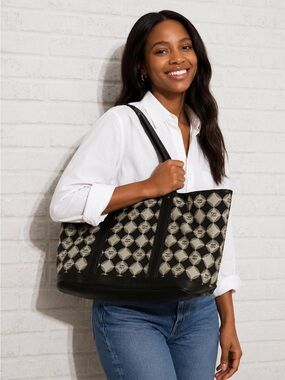 MCM Black & Cream Logo Tote Bag Large Everyday Designer Shoulder Bag